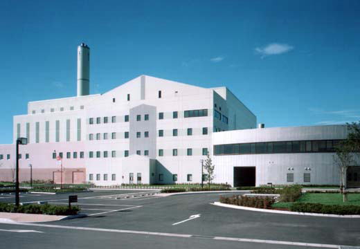 工場棟の写真